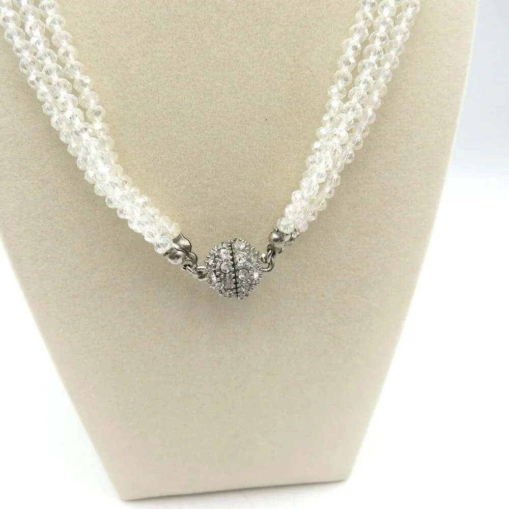 Crystal Beaded Necklace 16